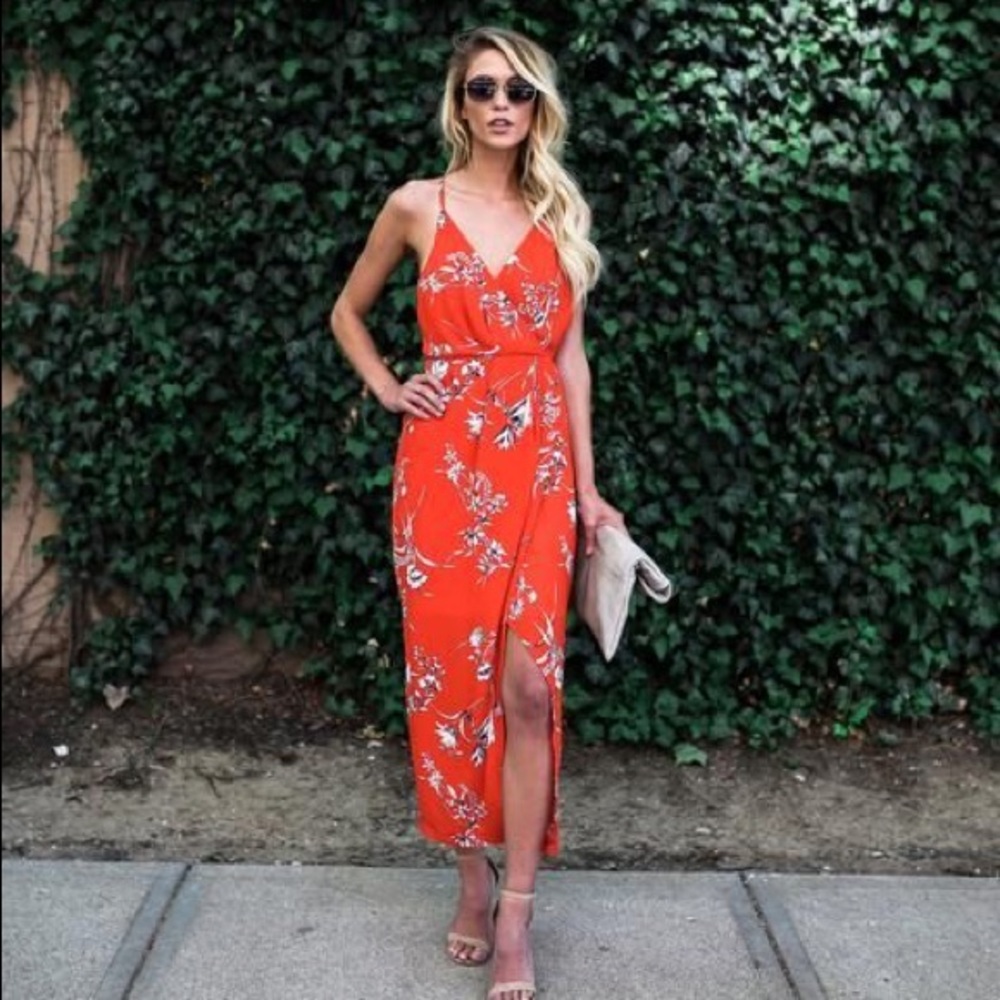Vici Red Floral Midi *NWT*